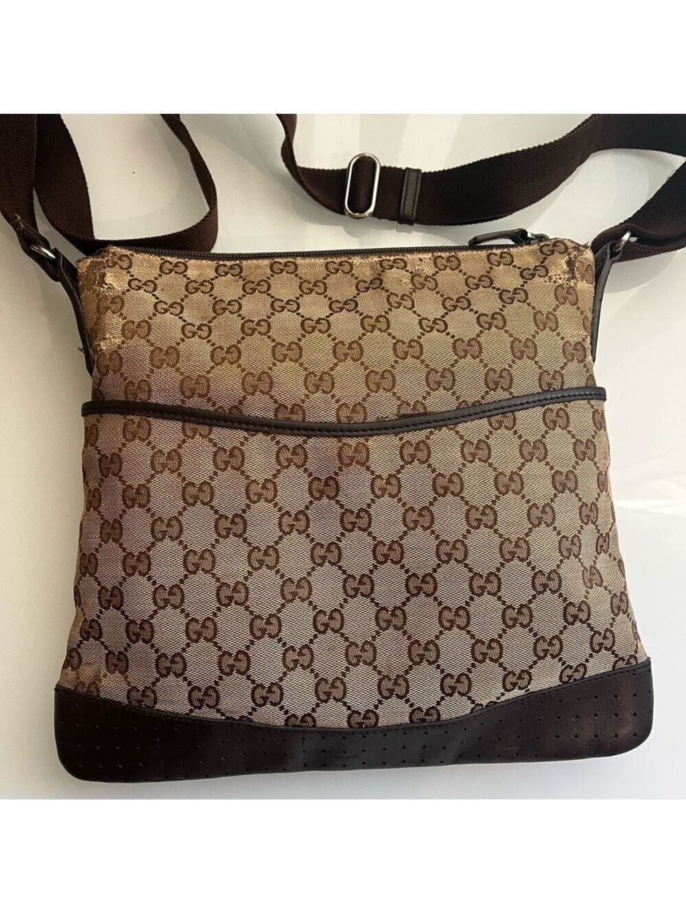 GUCCI MONOGRAM BROWN MESSENGER SLING BAG - Picture 9 of 16